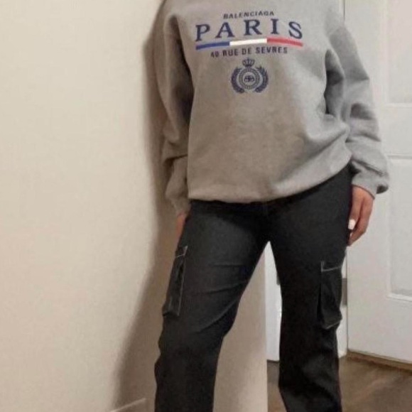 Balenciaga Paris sweater - Picture 2 of 3